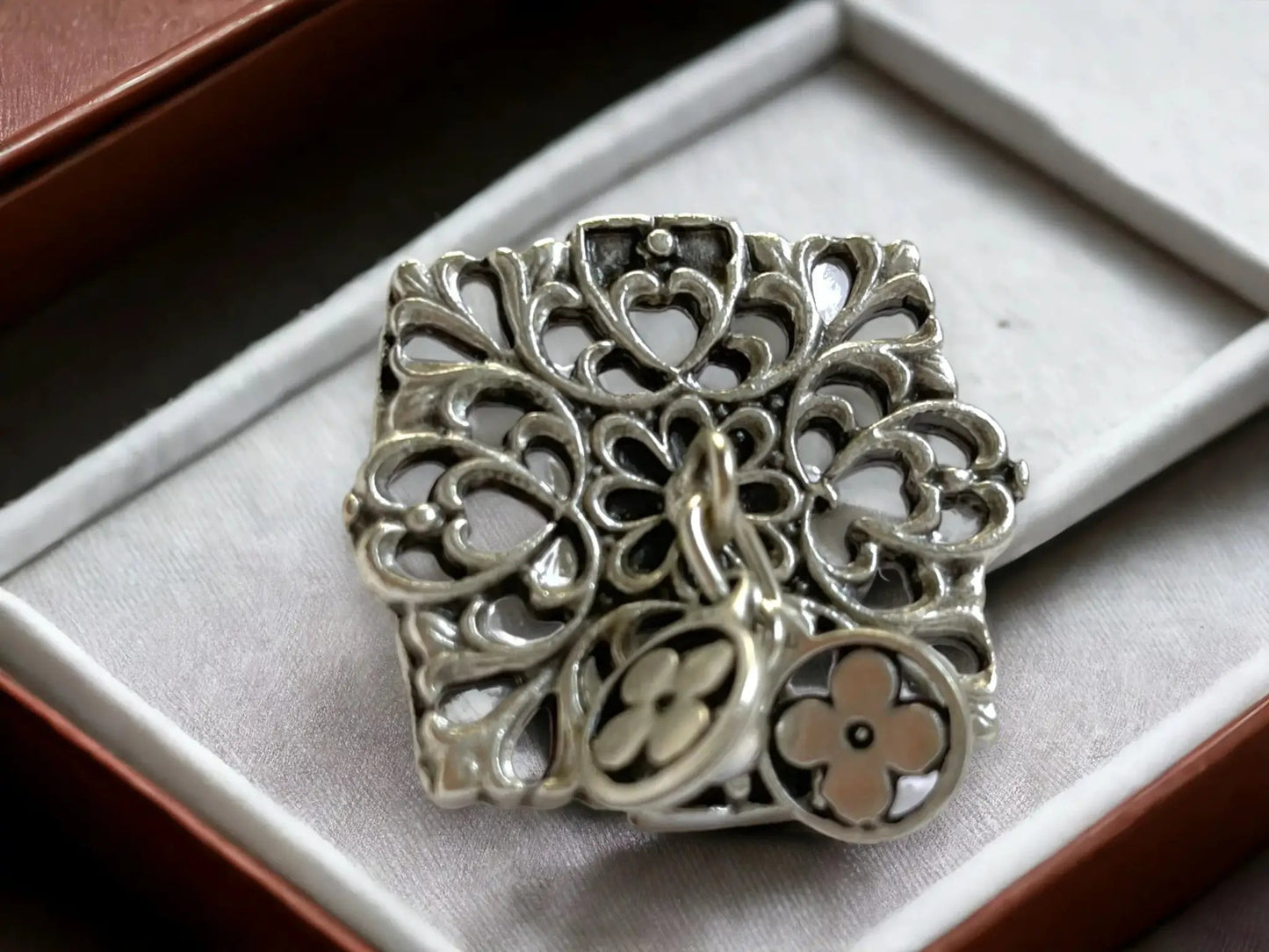 Silver Statement Ring – Handmade Chunky Silver Ring | Adjustable Boho Fashion Accessory by Glam Duchess (handmade-silver-plated-statement-ring-bohemian-handcrafted-big-silver-ring-adjustable-chunky-rings-perfect-for-stylish-accessorizing)