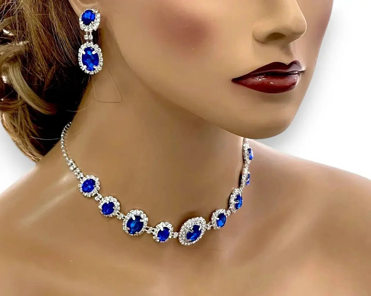 Royal Blue Rhinestone Necklace - Elegant Sparkling Jewelry Set with Drop Earrings by Glam Duchess (hot-pink-fuchsia-rhinestone-necklace-and-earring-set-copy)
