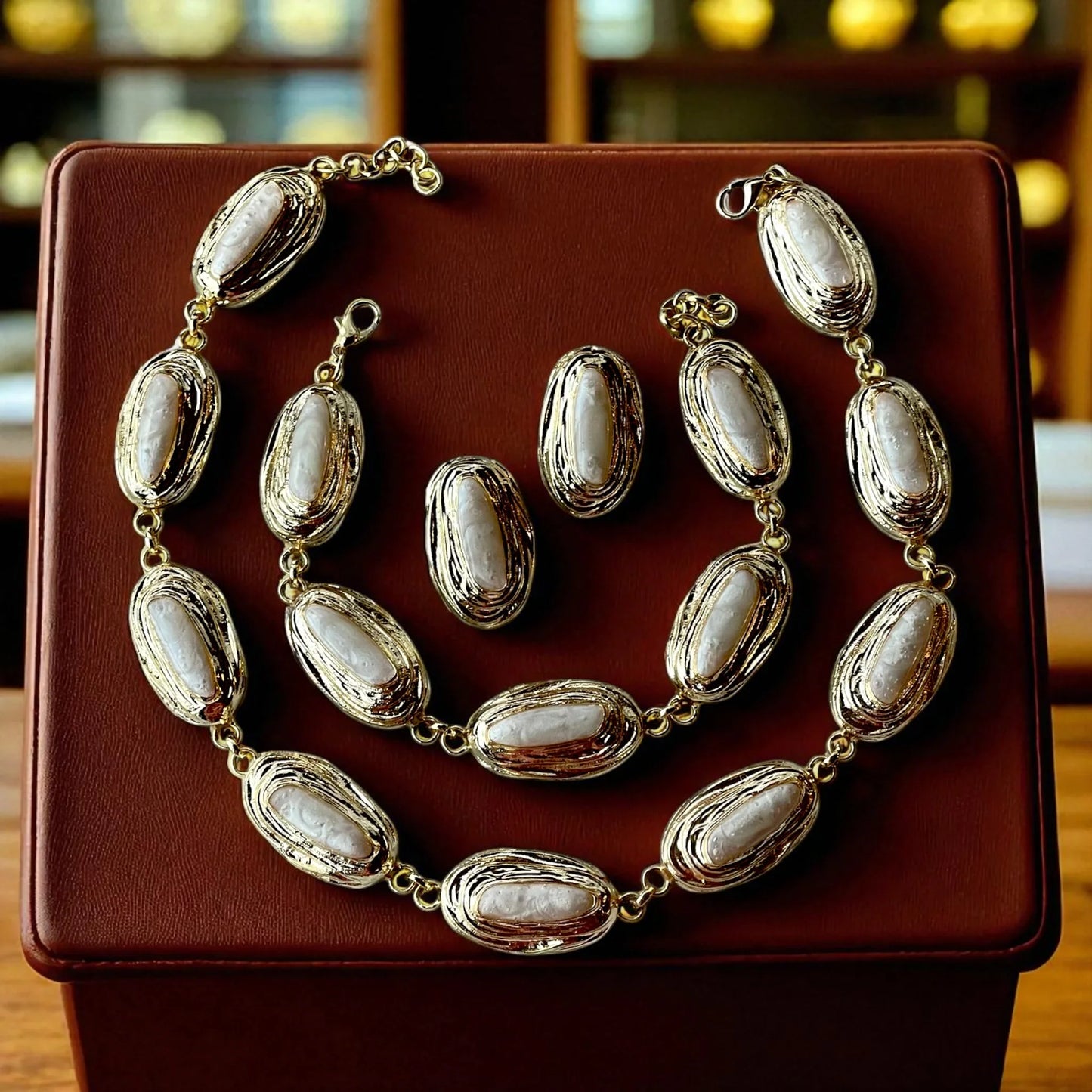 Gold Plated Pearl Jewelry – Luxury Necklace, Bracelet & Classic Stud Earrings Set by Glam Duchess (luxury-gold-plated-pearl-jewelry-set-necklace-bracelet-stud-earrings)