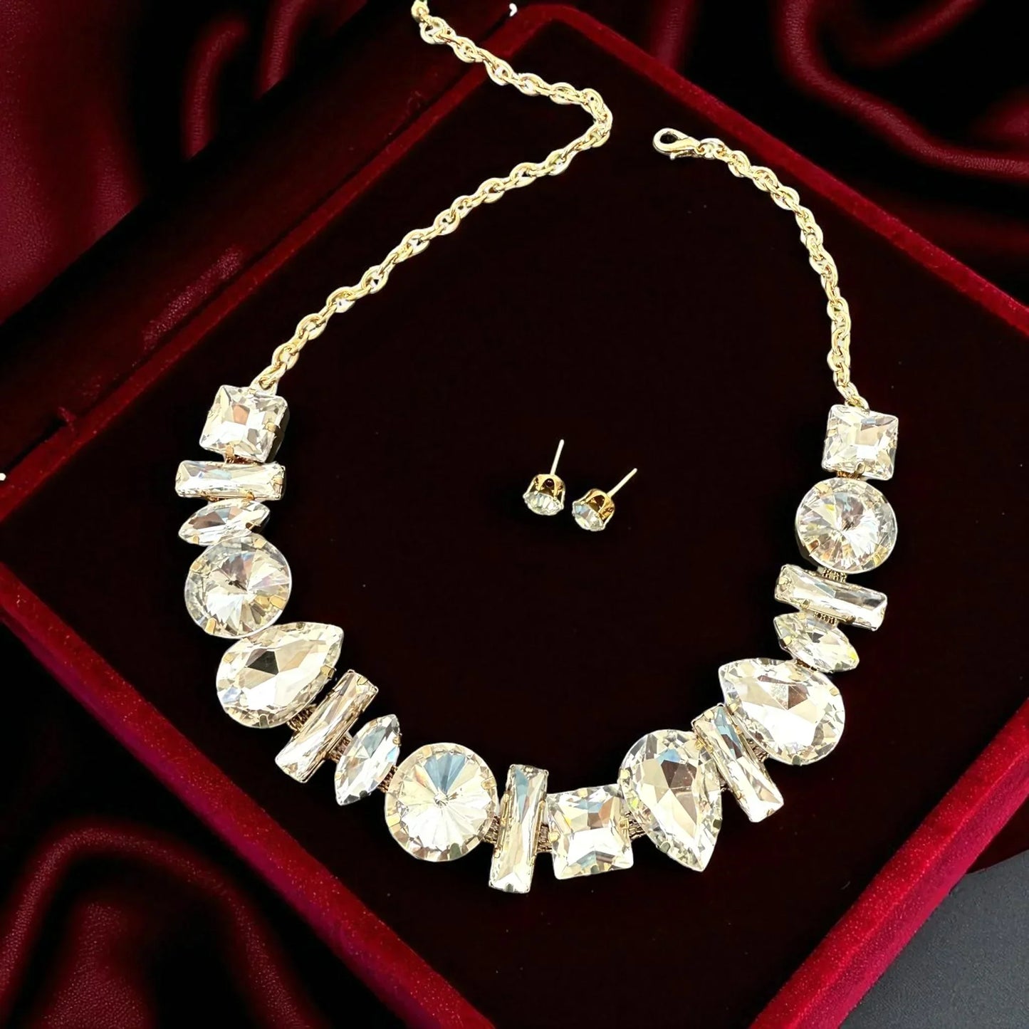 Luxury Crystal Statement Necklace & Stud Earrings Set - Glam Duchess