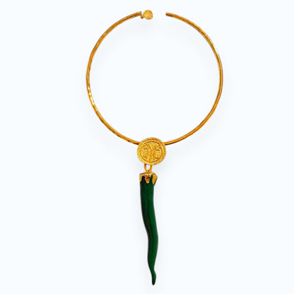 24K Gold Plated Open Choker Necklace with Green Italian Horn Pendant – Mediterranean Style Torc Choker – Good Luck Cornicello Jewelry for Women