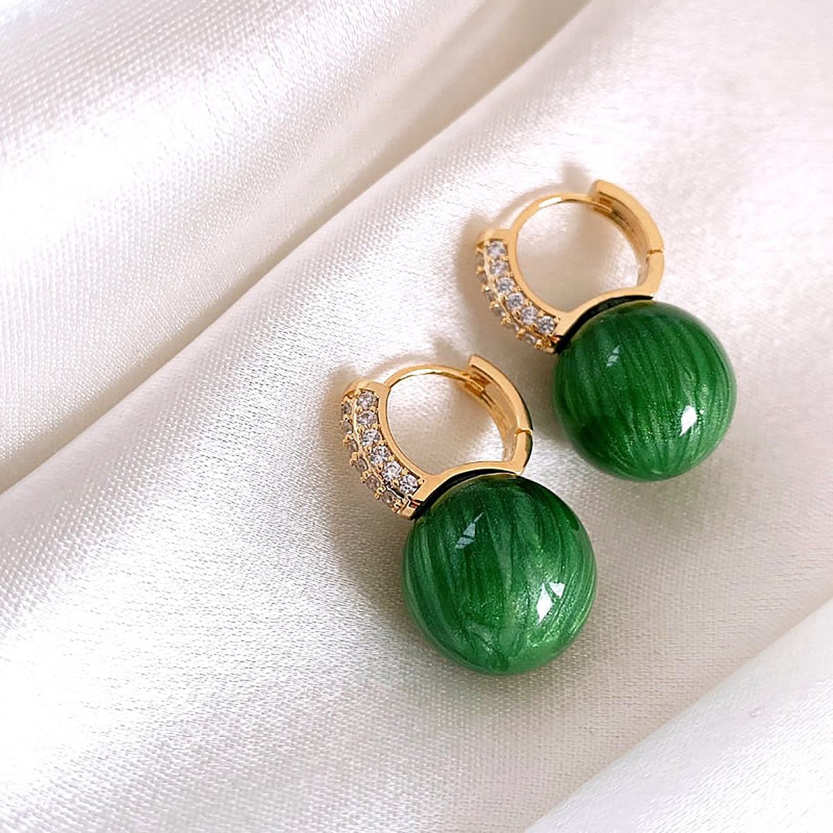 Green Acrylic Geometric Dangle Earrings with Round and Square Shapes