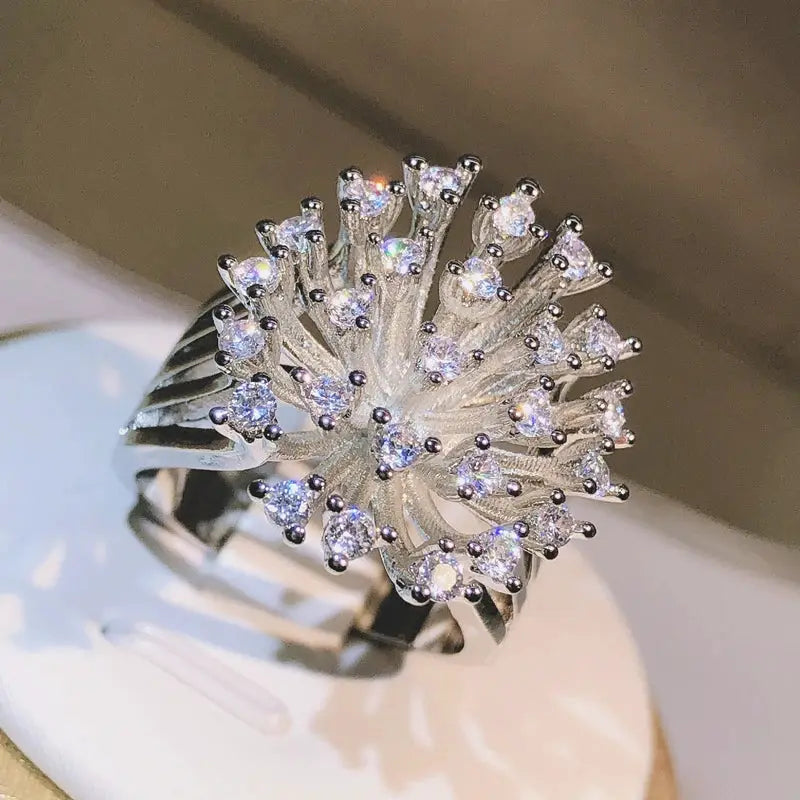 Celeste Dandelion Zircon Ring – detail view 2