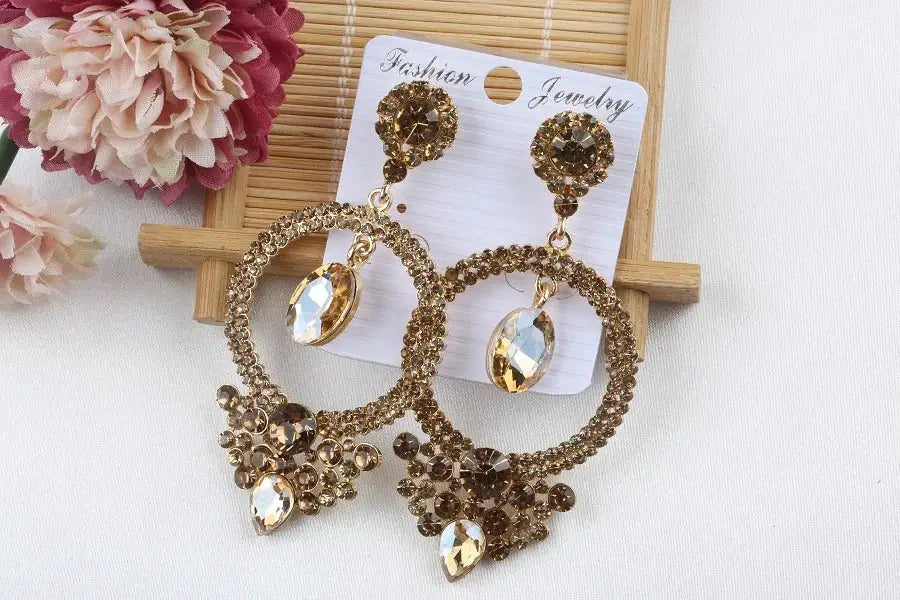 Regency Crystal Chandelier Earrings – detail view 5