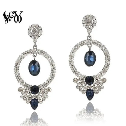 Regency Crystal Chandelier Earrings – detail view 7