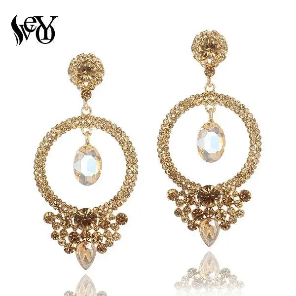 Regency Crystal Chandelier Earrings – detail view 9