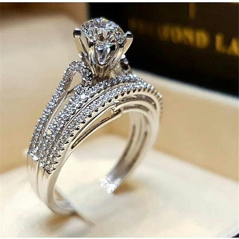 Chic Geometric Zinc Alloy Wedding Ring Set
 
 Enhance your special day with our trendy, geometric wedding ring set that exudes elegance and sophistication. Crafted from high-quality zinc alloy, this set featGlam DuchessGlam DuchessChic Geometric Zinc Alloy Wedding Ring Set