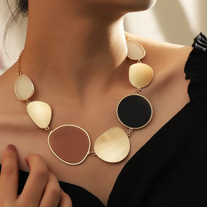 Modern Minimalist Exaggerated Round Wafer Links Necklace