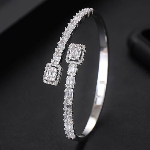 Luxurious Sparkling Platinum Bangle Bracelet