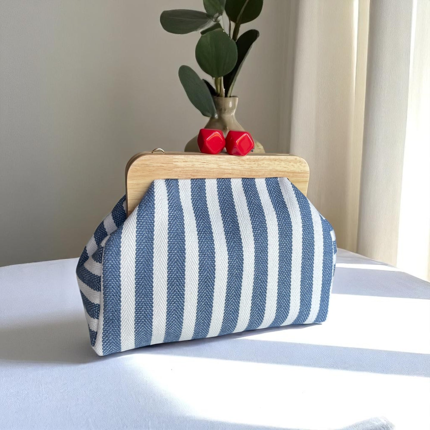 Striped Canvas Clutch with Wooden Frame – Handmade in Türkiye