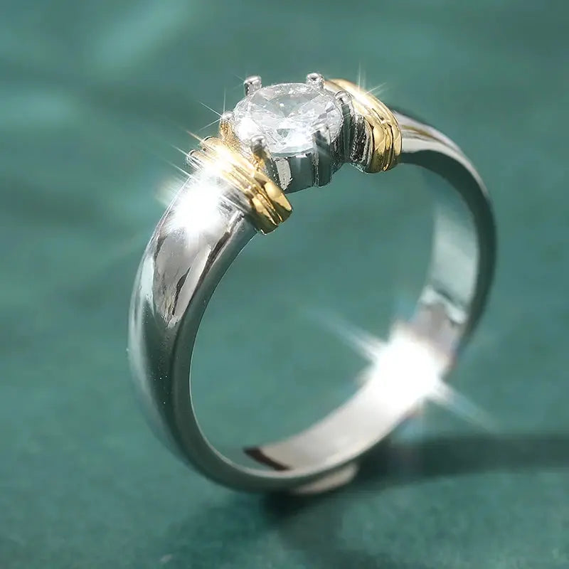 Silver-Tone Zirconia Ring Collection – detail view 4