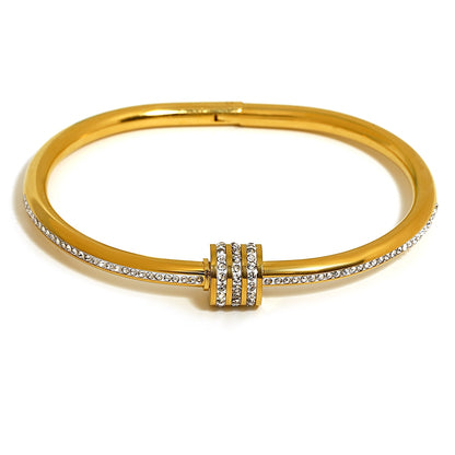 Chic Geometric Gold-Plated Stainless Steel Bangles
 Stackable Bangles High Fashion Bracelets
 Elevate your style with our trendy stackable bangles, designed with a geometric pattern and tension setting for a modern Glam DuchessGlam DuchessChic Geometric Gold-Plated Stainless Steel Bangles