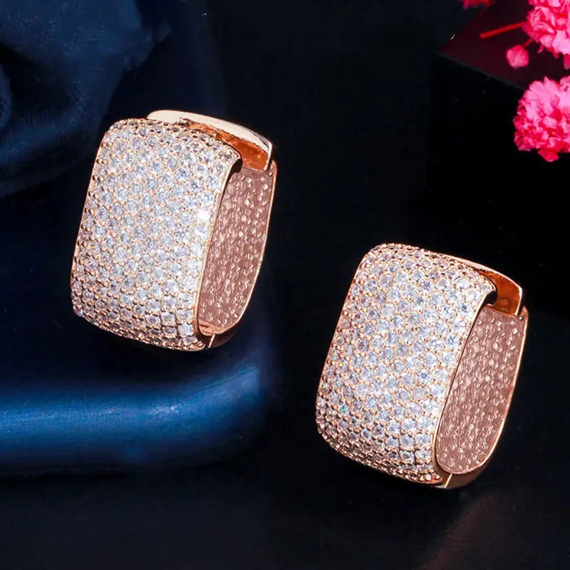 Sculpted Pavé Hoop Earring Collection – detail view 5