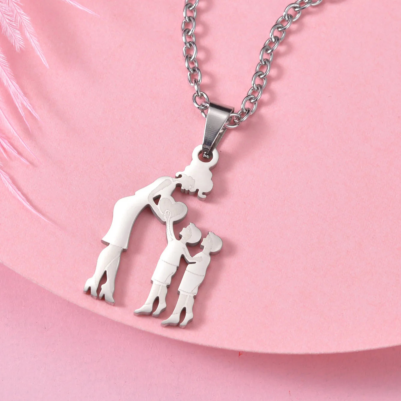 Family Necklaces with Mama Pendants - Stainless Steel Jewelry for Mother's Day & Birthdays