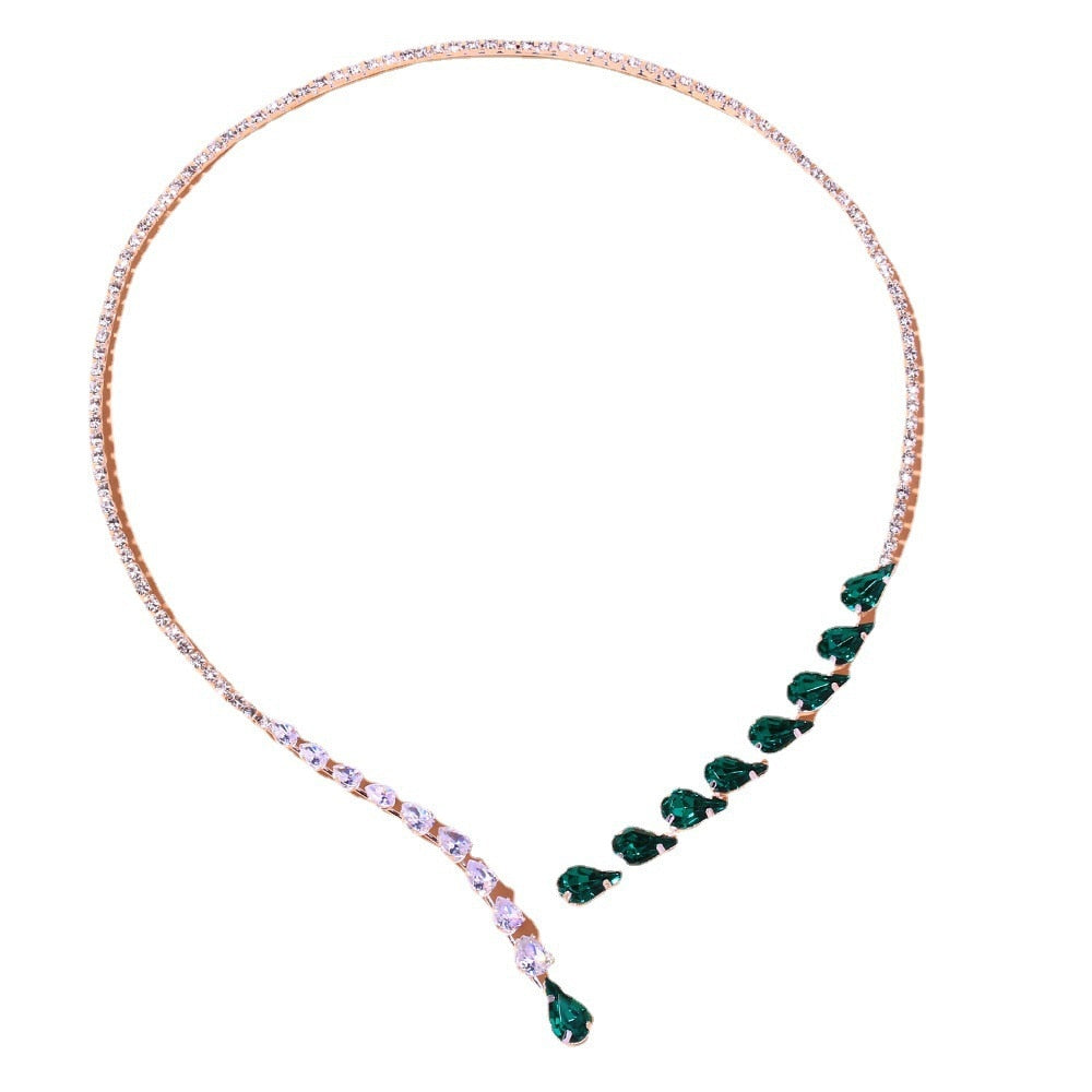 Elegant Heart-Shaped Rhinestone Choker Necklace