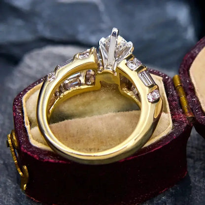 Aurelia Pear-Cut Two-Tone Ring – detail view 4