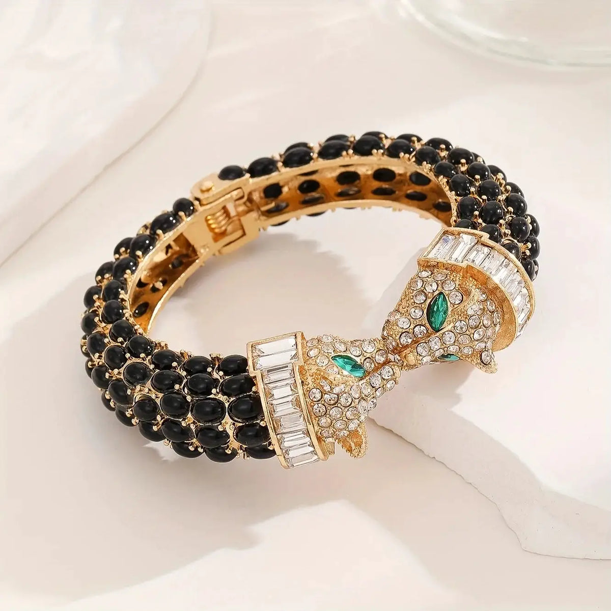 Noir Leopard Crystal Bangle – detail view 4