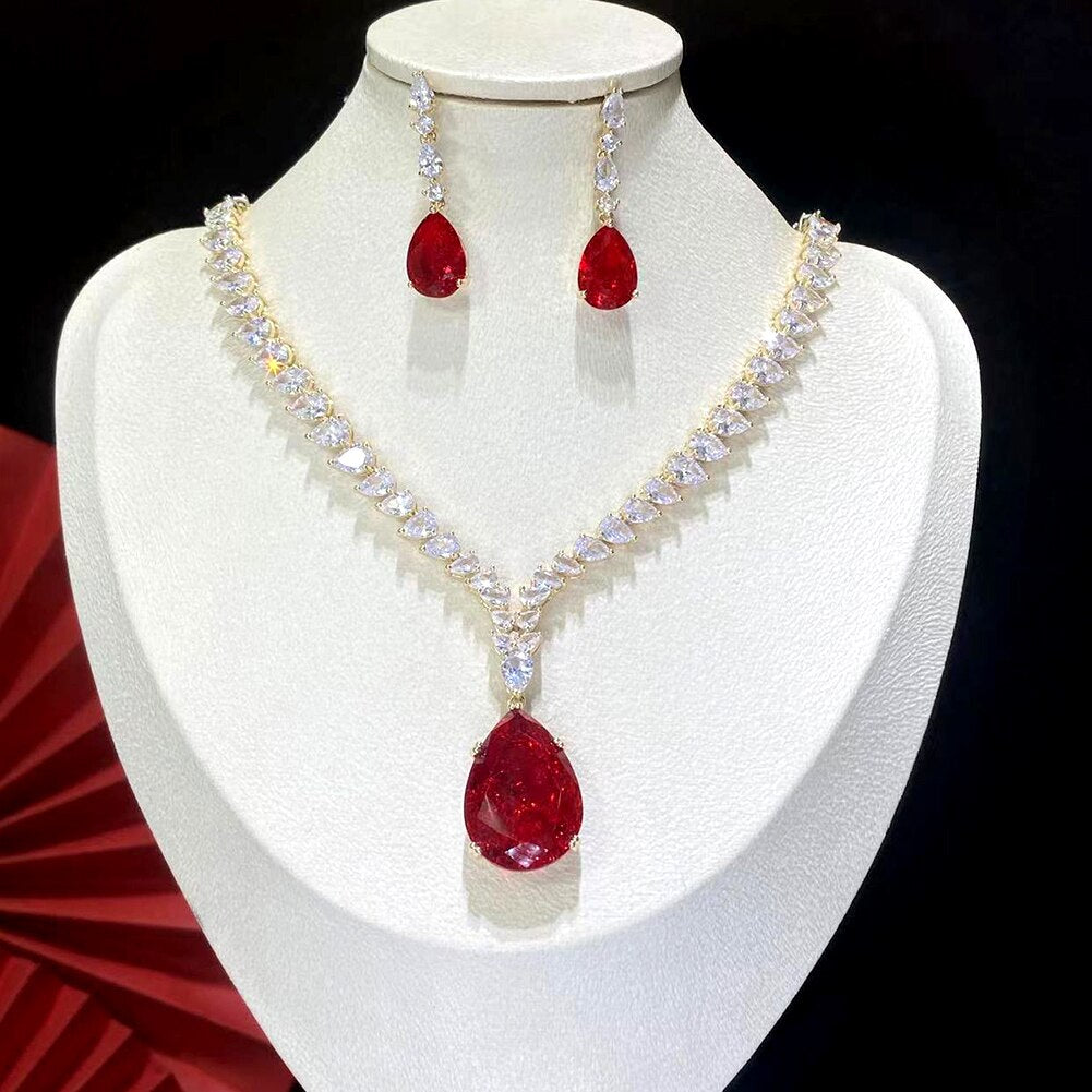 Exquisite Cubic Zirconia Bridal Jewelry Set with Water Drop Pattern