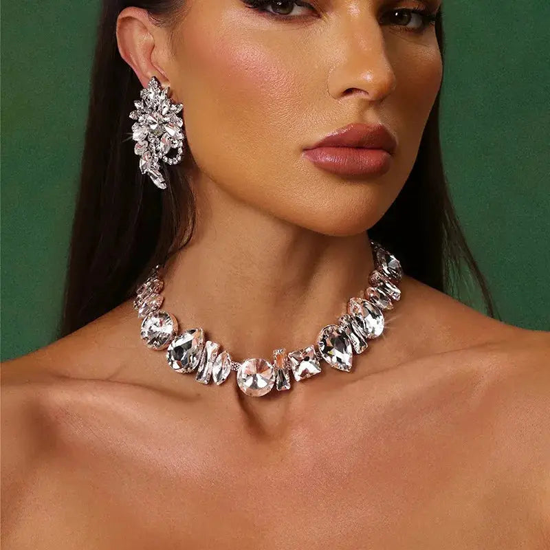 Fleur Radiance Crystal Drop Earrings – detail view 3