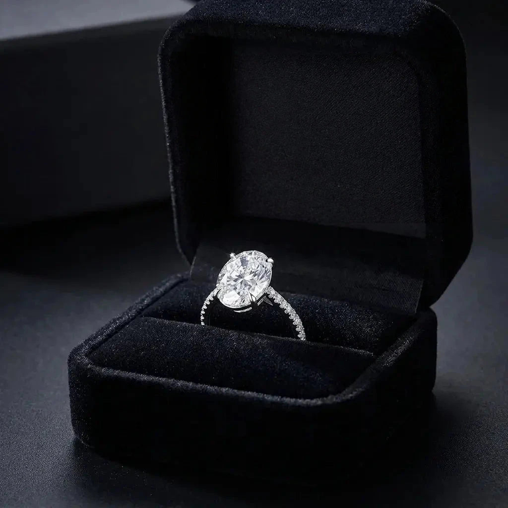 Celestia Oval Zircon Statement Ring – detail view 5