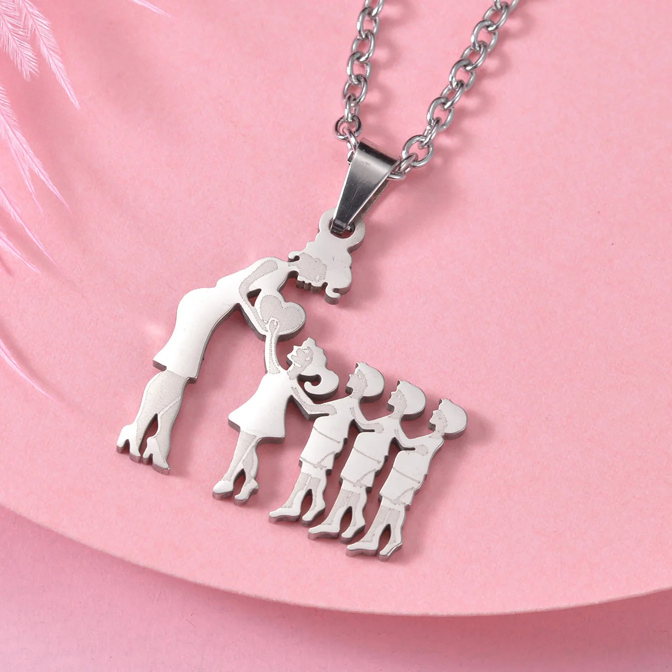 Family Necklaces with Mama Pendants - Stainless Steel Jewelry for Mother's Day & Birthdays