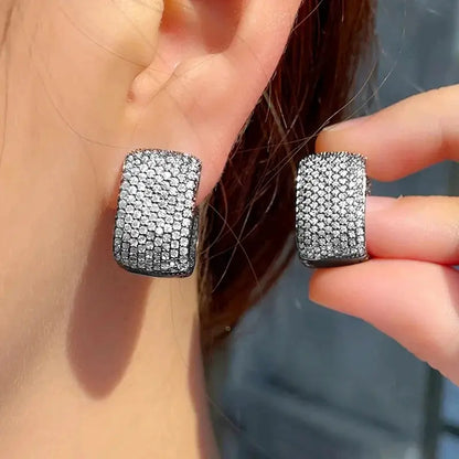 Sculpted Pavé Hoop Earring Collection – detail view 7