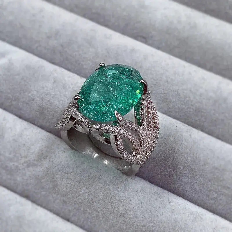 Aurora Color Zircon Ring Collection – detail view 3