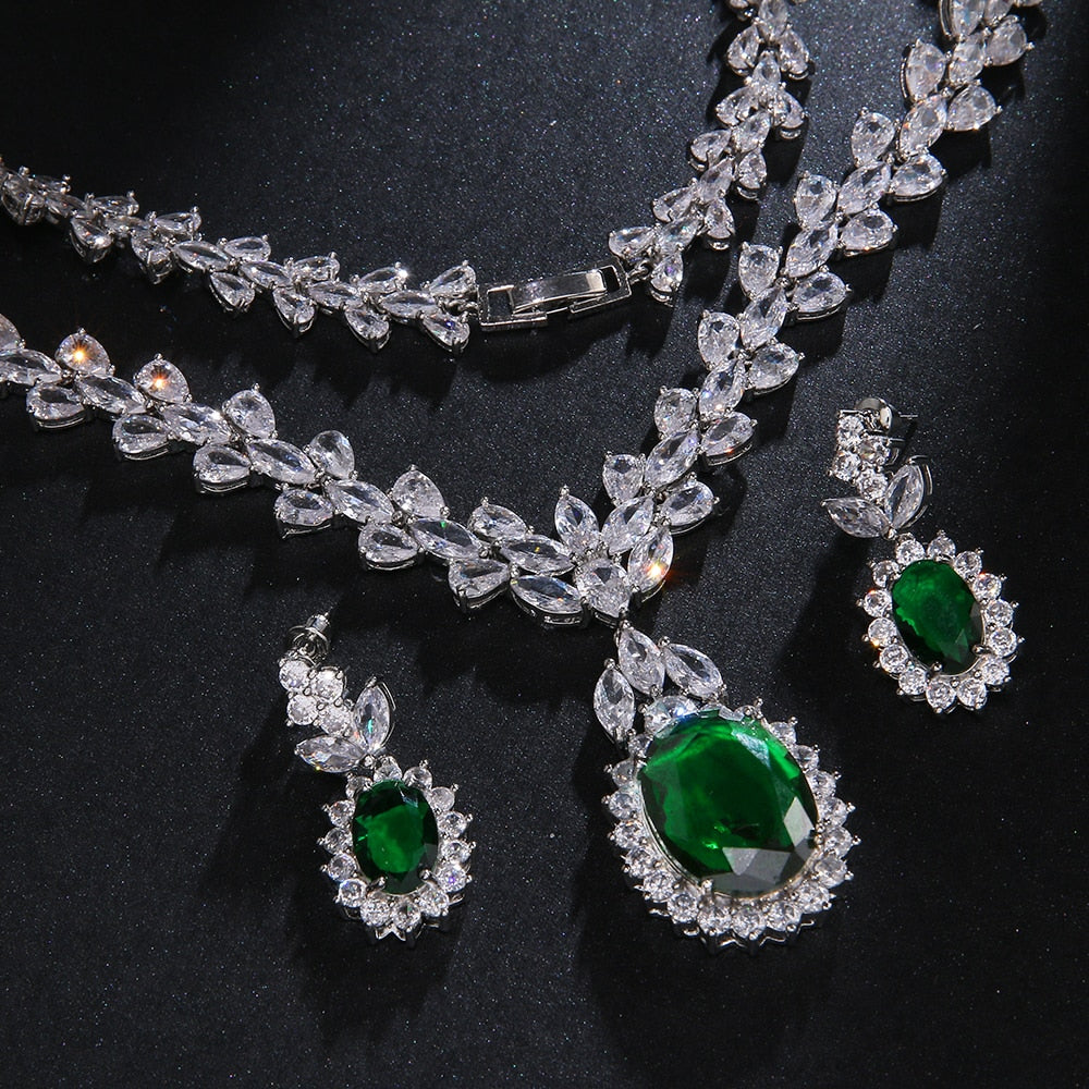 exquisite jewelry set crafted