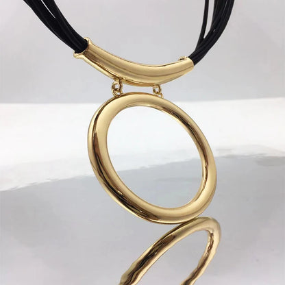 Elegant Chunky Black Leather Gold Necklace Choker