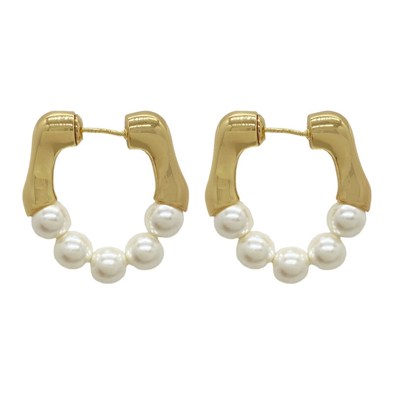 Exquisite Fashion Pearl Earrings