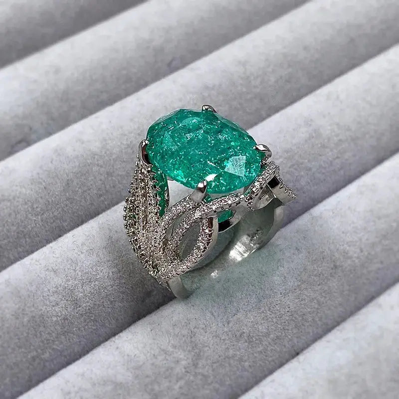 Aurora Color Zircon Ring Collection – detail view 2