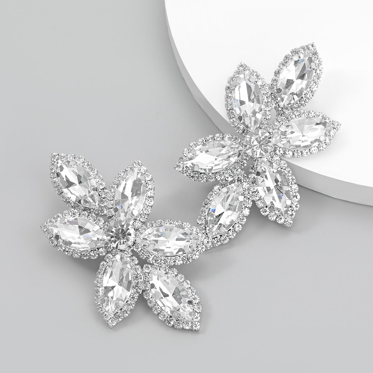 stunning crystal flower shaped earrings