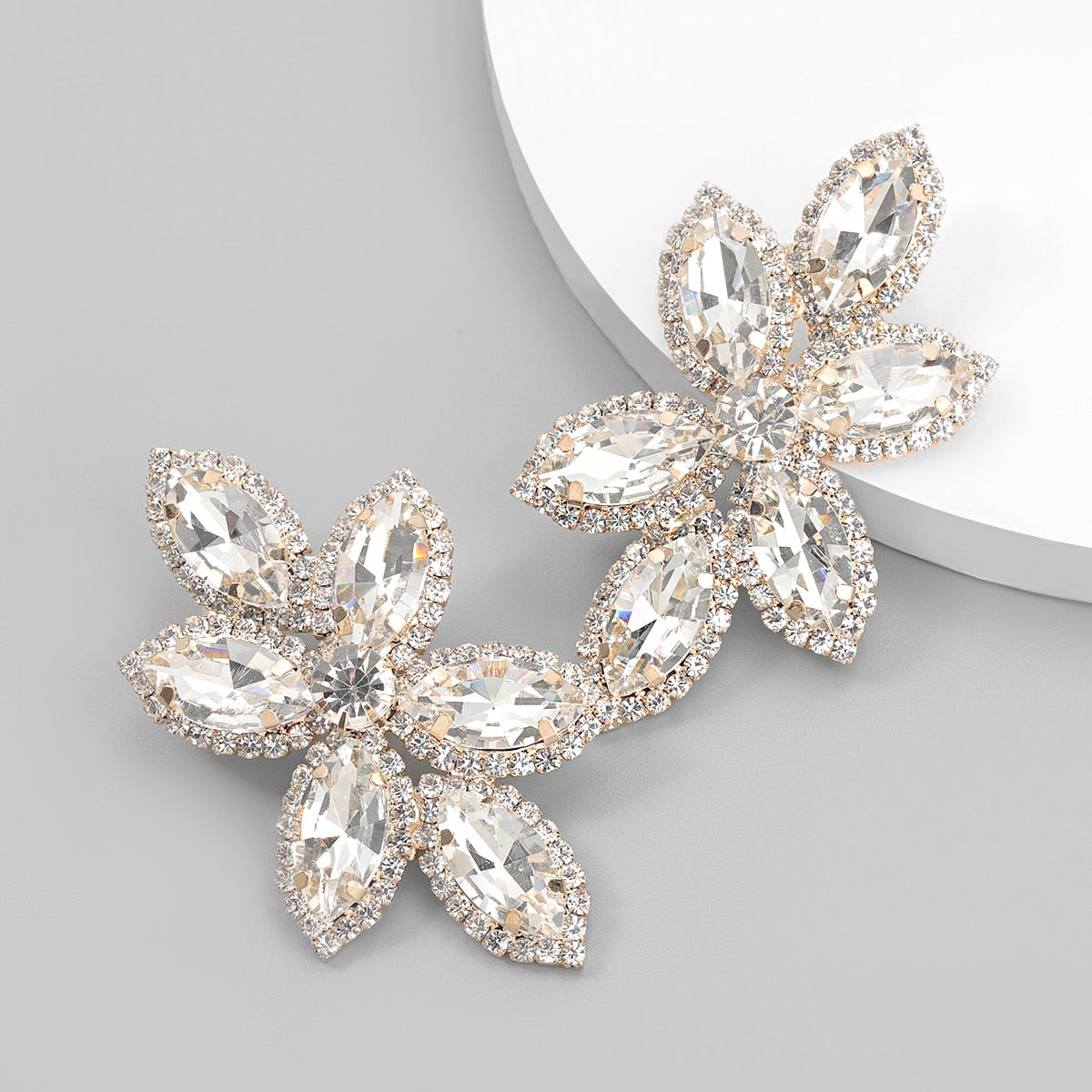 stunning crystal flower shaped earrings