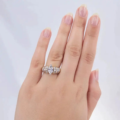 Aurelia Pear-Cut Two-Tone Ring – detail view 5