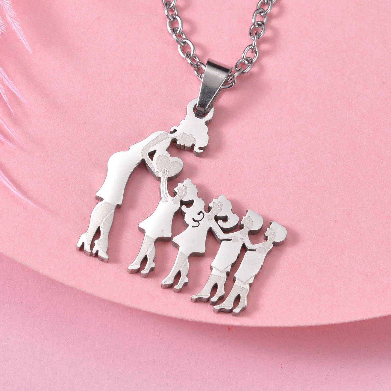 Family Necklaces with Mama Pendants - Stainless Steel Jewelry for Mother's Day & Birthdays