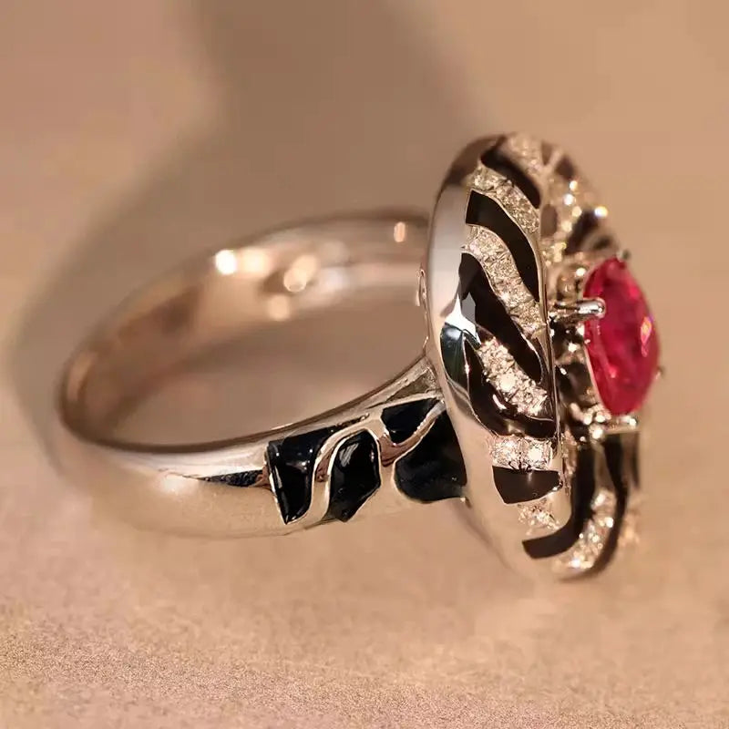 Crimson Nocturne Enamel Ring – detail view 2