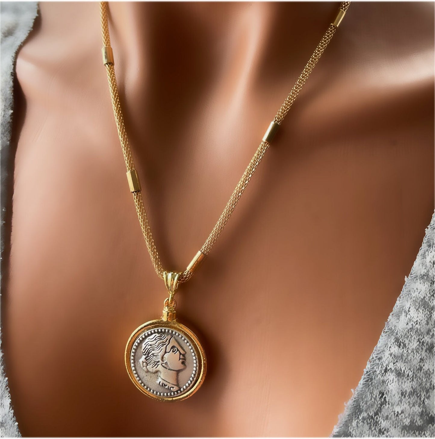 Two Faced Gold Plated Byzantine Coin Medallion Chain Necklace Jewelry