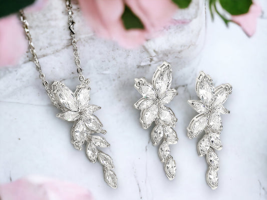 Wedding Jewelry Set, Bridal Jewelry Set, Bridal Earrings, Bridesmaid Jewelry, Dainty Cubic Zirconia Leaf Necklace Earrings Jewelry Gift Set