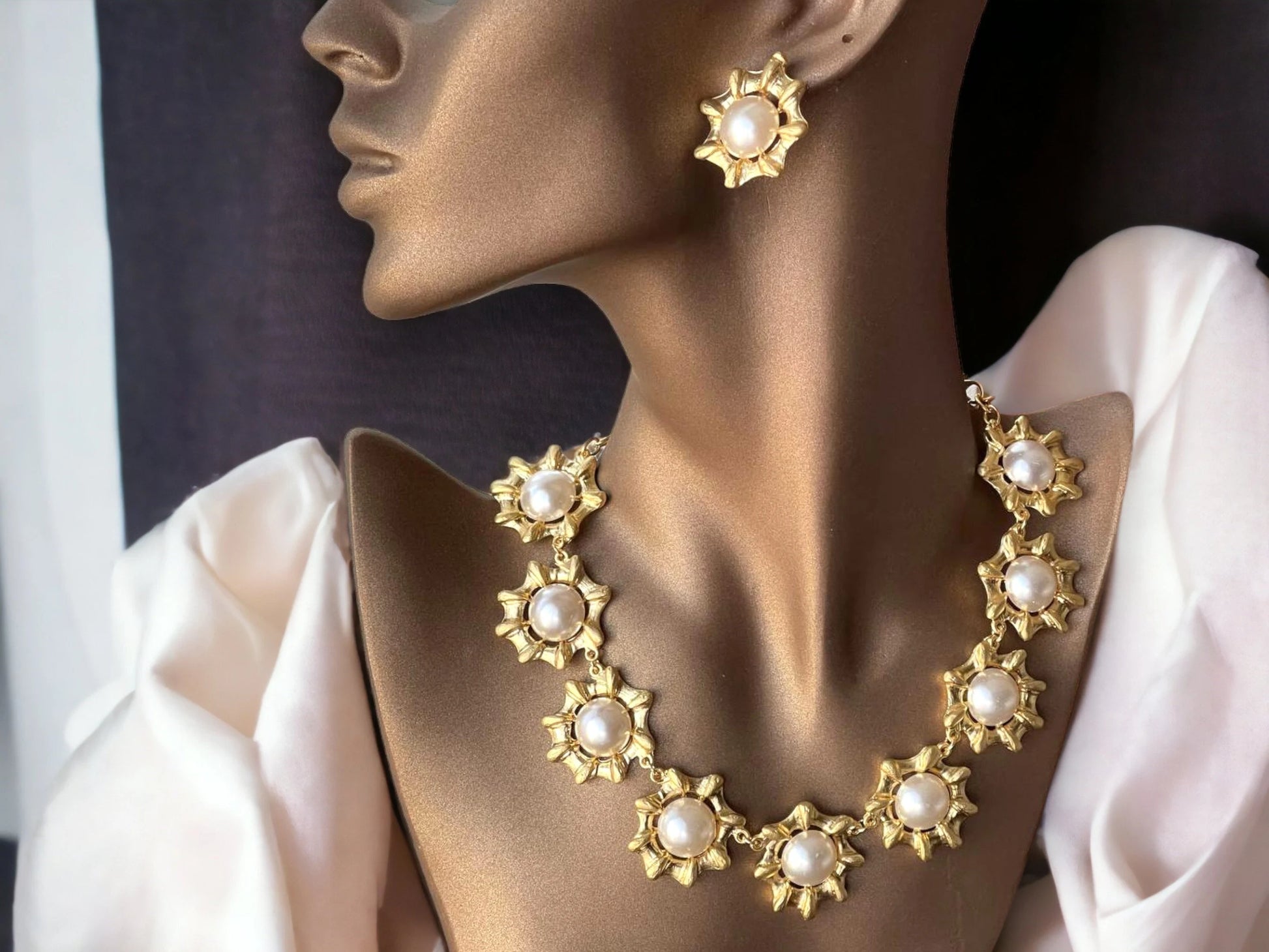 Elegant Gold and Pearl Statement Necklace and Earrings Jewelry Set - Glam Duchess