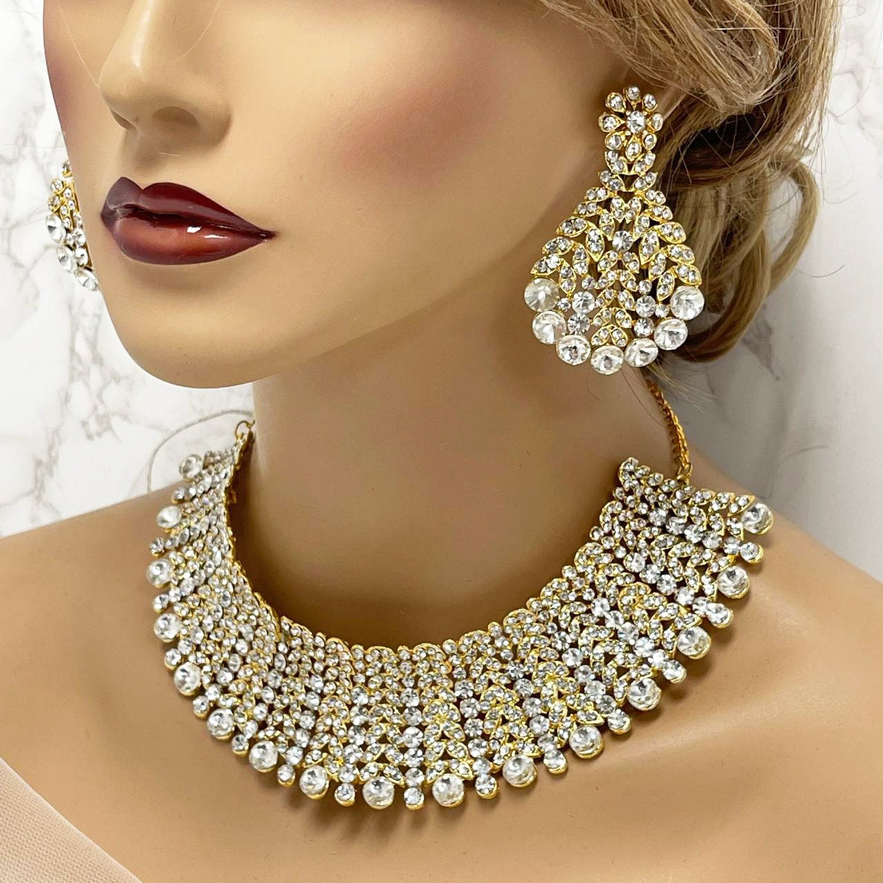 Bridal Indian Jewelry Set, Gold Kundan Jewelry, Bridal Choker Necklace Earring Set, Indian Tikka Headband Hair Jewelry, Bollywood Jewelry