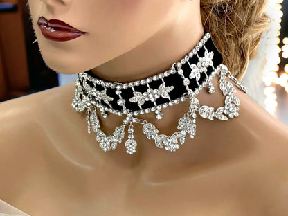 Victorian Crystal choker necklace Statement, Bridal Collar Choker, Elegant Black Velvet Collar for Weddings & Special Events, Gift for Her