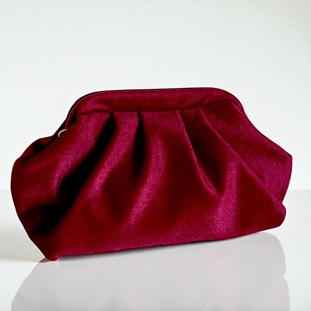 Soft Vintage-Inspired Pouch in Deep Red Velvet Clutch Bag, Burgundy Velvet Ruched Clutch Bag| Evening Purse| Evening Purse| Made in Türkiye