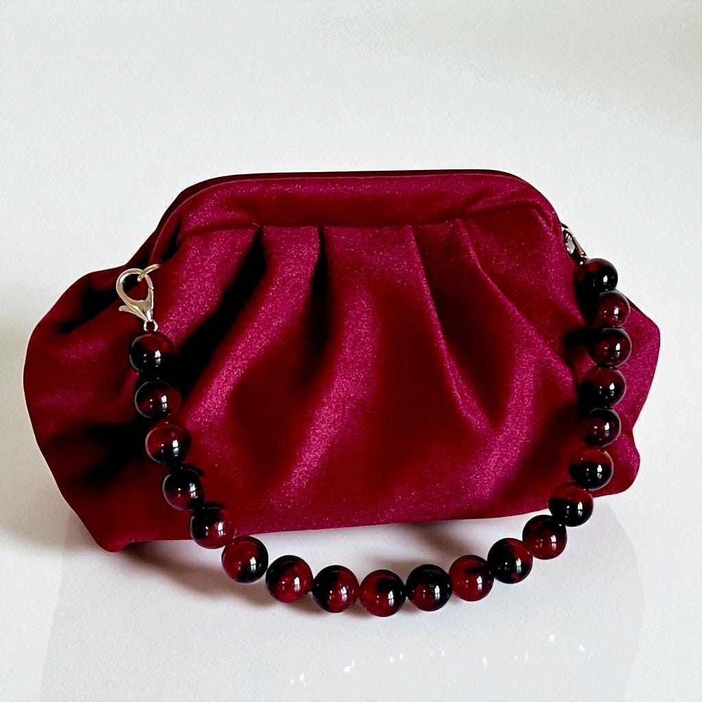 Soft Vintage-Inspired Pouch in Deep Red Velvet Clutch Bag, Burgundy Velvet Ruched Clutch Bag| Evening Purse| Evening Purse| Made in Türkiye