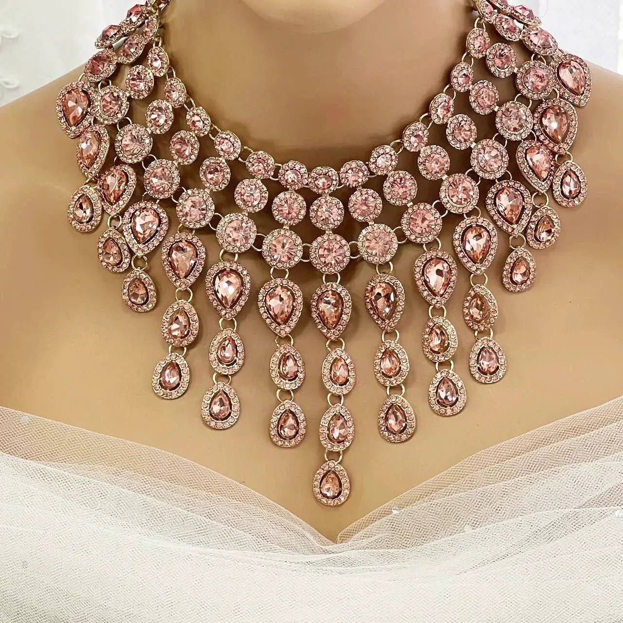 Glam Duchess Rose Gold Statement Necklace Set Turquoise Glam Duchess Rose Gold Statement Necklace Set Turquoise