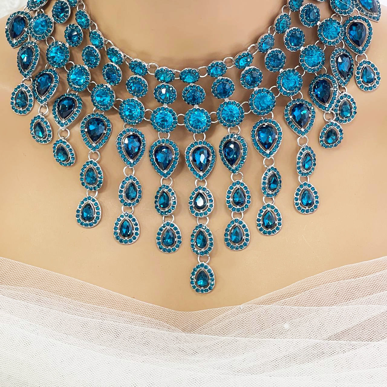 Luxury Chunky Turquoise Statement Necklace & Earrings Set - Glam Duchess
