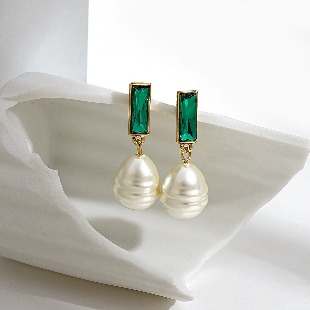Elegant Geometric Rhinestone and Pearl Drop Earrings